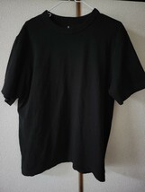 GU　メンズ　半袖Tシャツ　ブラック　Mサイズ_画像1