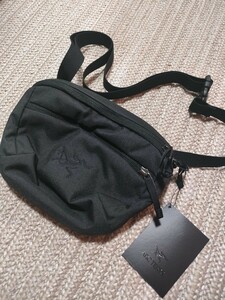  new goods unused Arc'teryx man tis1 black black ARC'TERYX shoulder bag belt bag MANTIS 1.5L domestic regular goods 