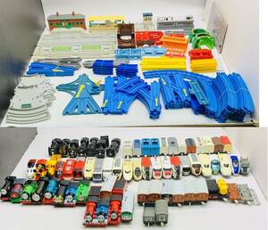  Junk Plarail complete set set sale roadbed road station Shinkansen Thomas the Tank Engine locomotive etc. * all details unknown * present condition delivery goods 