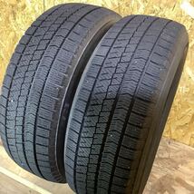 BRIDGESTONE BLIZZAK VRX2 ブリヂストン 205/60R16 スタッドレス 2018年製 2本セット 7〜8分山_画像1