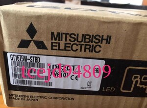 新品　MITSUBISHI/三菱 GT1675M-STBD 　タッチパネル　保証付き