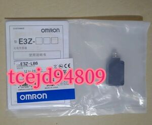 新品　OMRON/オムロン　アンプ内蔵形光電センサー 　E3Z-L86