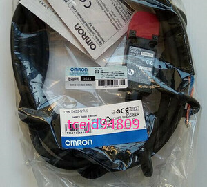 新品　OMRON/オムロン　D4GS-N1R-5 用セーフティドアスイッチ