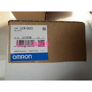 新品　OMRON/オムロン 　 CPUユニット　CJ1W-OA201　 保証付き