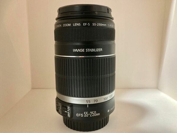 Canon EF-S 55-250mm F4-5.6 IS 望遠 ズームレンズ IS手ぶれ補正