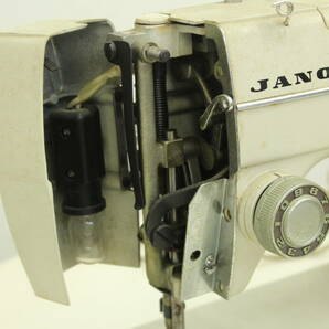 ジャンク品/動作不良品 JANOME ジャノメ 家庭用ミシン MODEL 680 フットペダル付き J991の画像5