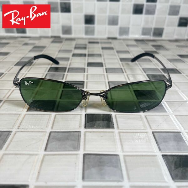 レイバンRay Ban サングラス　RB3210