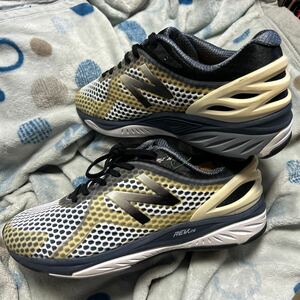 未使用品！ニューバランス New Balance メンズ ランニングシューズ M1040 M1040 26.5㎝4E 26.5㎝定価14080円　送料520円