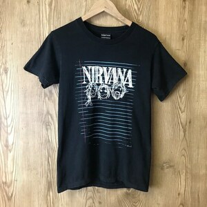 Art hand Auction 90 年代复古 NIRVANA 涂鸦漫画速写本 T-sh 单针男式 S 码 90 年代 Nirvana 复古服装 e24052111, 小尺寸, 圆领, 一个例子, 特点