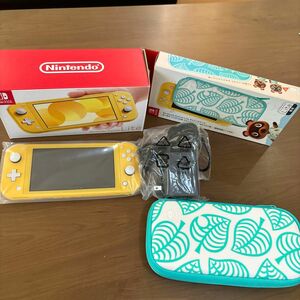 任天堂　スイッチライトと、専用ケースあつもり柄 