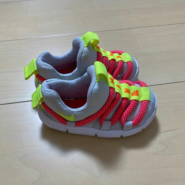 NIKE キッズ　スニーカー　13.0 