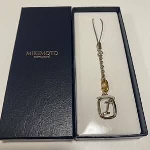 未使用　MIKIMOTO ミキモト イニシャルキーホルダー　I ストラップ　ミキモトパール