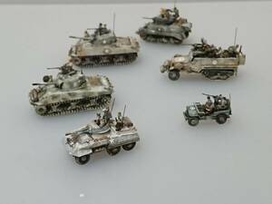 1/144完成品 M4A3シャーマン×2＆M8グレイハウンド＆M5軽戦車＆M3兵員車＆武装ジープ「サンヴィト/アルデンヌ防衛戦2」