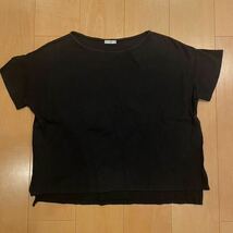☆★黒　半袖Tシャツ カットソー　M サイズ_画像1