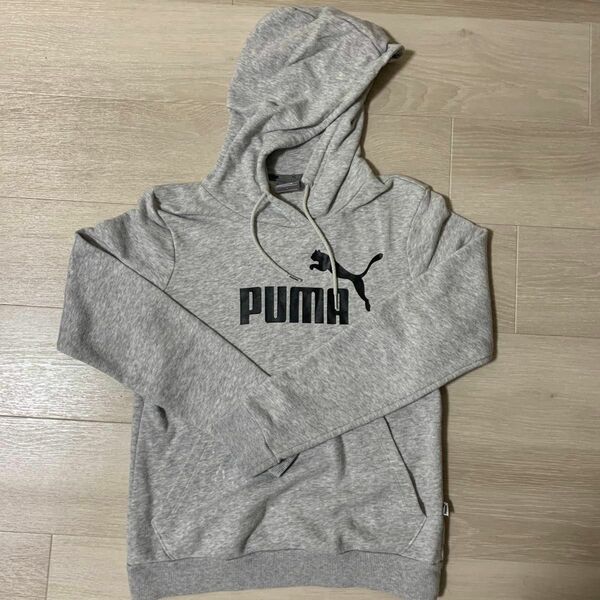 プーマPUMA パーカー Mサイズ