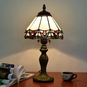 新品●ティファニー ランプ 照明 ステンドランプ ステンドグラス アンティーク 花柄 レトロ 家具 置物 飾り物 豪 卓上デスクテーブの画像4