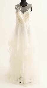 p1912 used!! wedding dress approximately 11