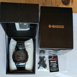 CASIO G-SHOCK GMW-B5000GD-1JF 