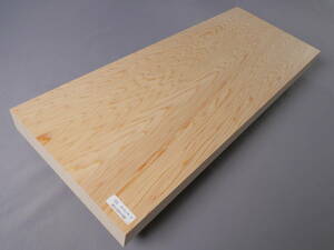 【723】木曾檜(キソヒノキ)A　板材　【サイズ(㎜)：38×220×560】