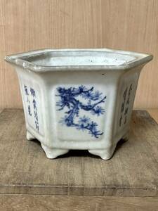 中国古美術　白磁　詩文 松竹梅 六角形　盆栽鉢 植木鉢 在銘有り　民国