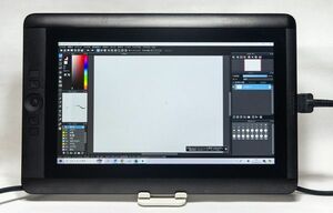 【正常動作品】Wacom CINTIQ 13HD(DTK-1300) 13.3インチ 液晶ペンタブレット　ワコム