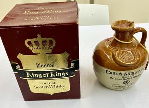 〈N736〉　古酒　Munro‘s King of Kings マンローズ キングオブキングス デラックススコッチウイスキー　容量度数表示なし　替栓付