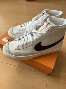 NIKE Blazer Mid '77 Vintage