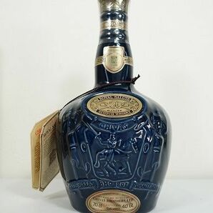 3★格安スタート【未開栓/古酒】CHIVAS ROYAL SALUTE シーバスロイヤルサルート 21年 スコッチウイスキー 陶器ボトル 青 700ml 40%★の画像3