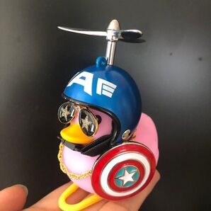 カスタム品【キャプテンアメリカx盾x星メガネ】ピンク アヒル隊長セット 自転車アクセサリー プレゼントにも