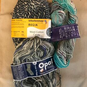 オパール毛糸、レギア毛糸　コットン　あまり糸