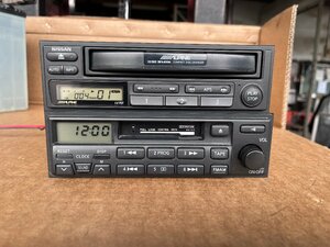 * Nissan original option Alpine 3 ream CD changer cassette deck LV707*