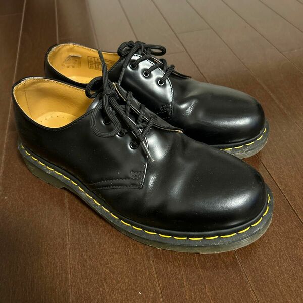 ドクターマーチン 3ホール Dr Martens