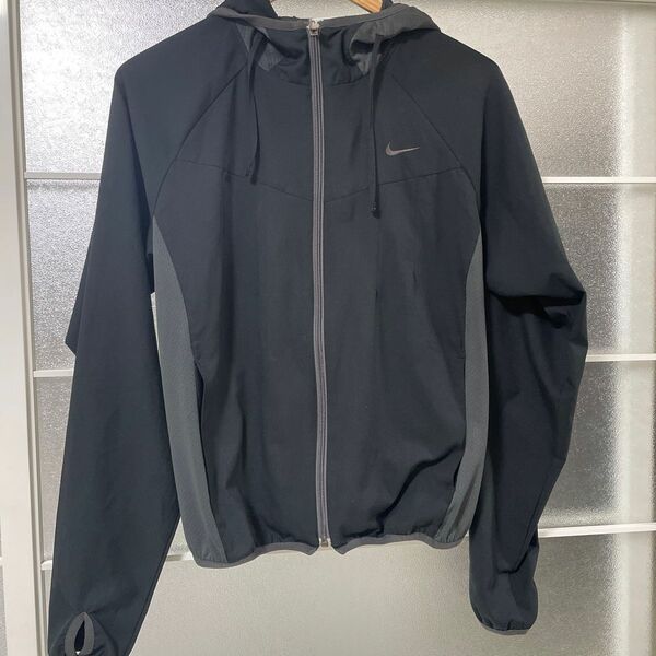 NIKE メッシュ　パーカー　Mサイズ