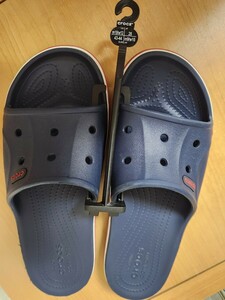 美品★送料無料★crocs28センチ(M10W12)