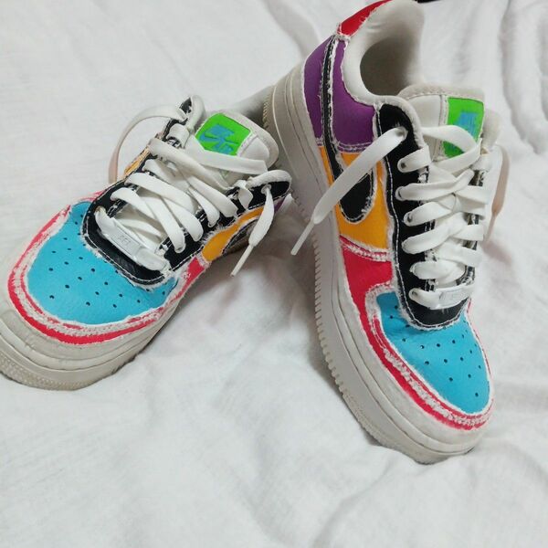 NIKE スニーカー