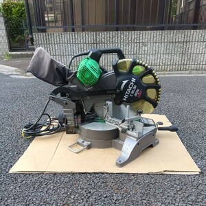 ※引き取り限定です。！！！　★値下げ25000円★　C12LDH　日立　HITACHI　305mm　卓上丸ノコ　卓上マルノコ 卓上丸鋸 丸のこ 切断機