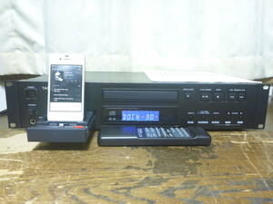 TASCAM　　Cd-200iL Iphone iPodドック搭載業務用CDプレーヤー　タスカム