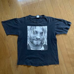 00s 追悼 ニルバーナ KURT COBAIN カートコバーン ロックTシャツ バンド Tシャツ tee M相当 古着 音楽 グランジ