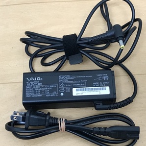 SONY ACアダプター 10.5V 3.8A 5V=1.0A 100-240v VJ8AC10V9 ソニーノートPC用 ACアダプタ SONY AC ADAPTER 中古 動作確認済みの画像1