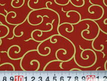 1m単位販売 N-52 からくさ 唐草 カラクサ 赤色 レッド 唐草模様 赤 約110㎝幅 和柄 和調 和風 薄手 布 生地 布地 日本製 風呂敷 綿 柄 臙脂_画像3