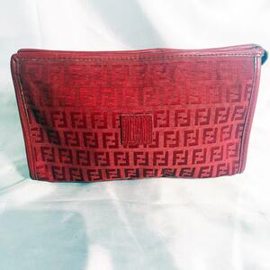 ◎★ 中古★フェンディ FENDI ポーチ レッド ズッカ柄 小物入れ 化粧ポーチ 23×14cm【FENDI ポーチ】DFSW