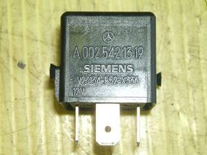 ◆ベンツ W168 W202 W210 W220 4極リレー/4Pリレー/4ピンリレー(黒 / 品番：A 002 542 13 19 / SIEMENS製) ※数あり◆