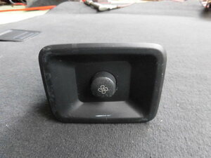 *'06 Volvo XC90 CB5254AW previous term rear air conditioner blower switch ( product number :39874280)*