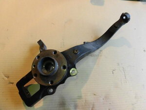 *'03 Alpha Romeo 156 932AXA right front hub bearing ASSY/ Knuckle ( product number :60624976.D)*