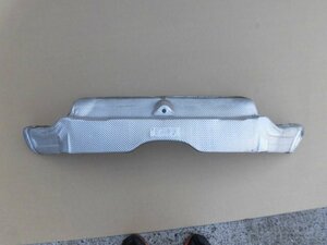 *'00 Porsche Boxster 98665 muffler .. доска / изолятор ( задний бампер центр часть )*