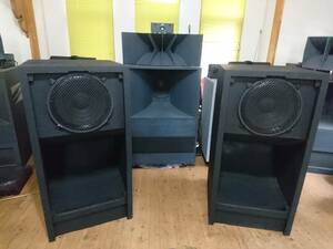 * region limitation delivery ( transportation fee actual expenses )# JBL /4530BK # Pair of Enclosure back load horn + # 15inch(38cm) subwoofer left right pair sound out OK