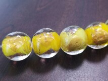ガラスビーズ　とんぼ玉　黄色　17ミリ ハンドメイドパーツ_画像4