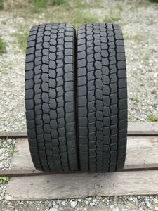 3234 Bridgestone　265/70R19.5 2本set