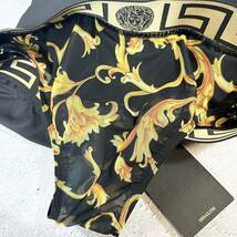 新品 Versace スイムハーフパンツ 水着 ヴェルサーチ_画像5