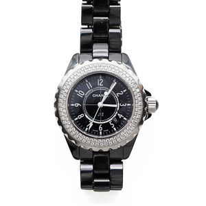 シャネル CHANEL J12 黒セラ ブラック ベゼルダイヤ ダイヤベゼル 2重ダイヤモンド 時計 腕時計 QZ クオーツ 黒文字盤 腕時計 レディース